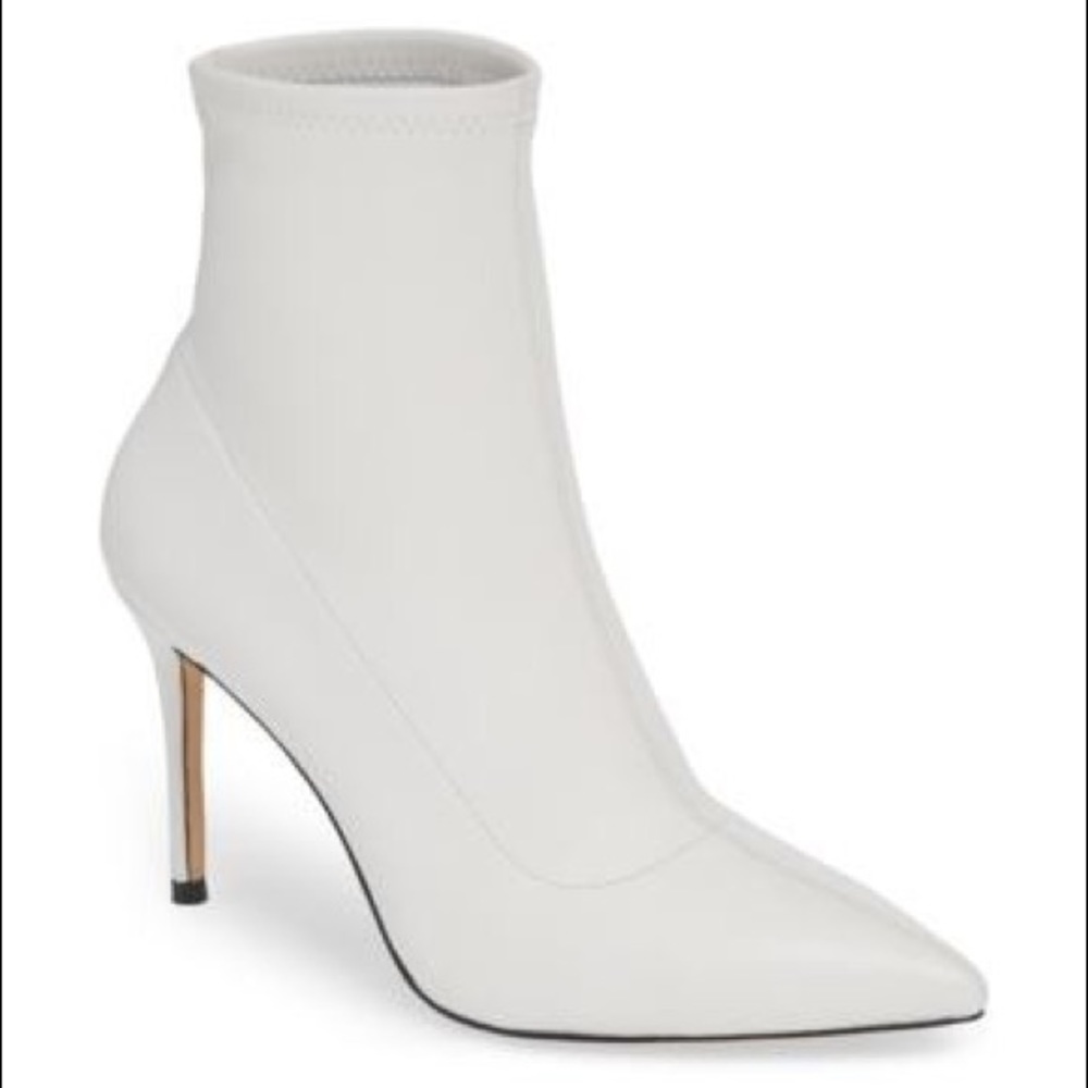 Something Navy White Leather Nix Bootie NWT NIB